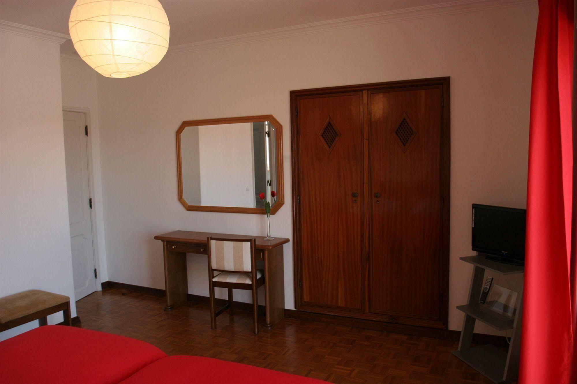 Guincho Wind Factory Guest House Cascais Ngoại thất bức ảnh